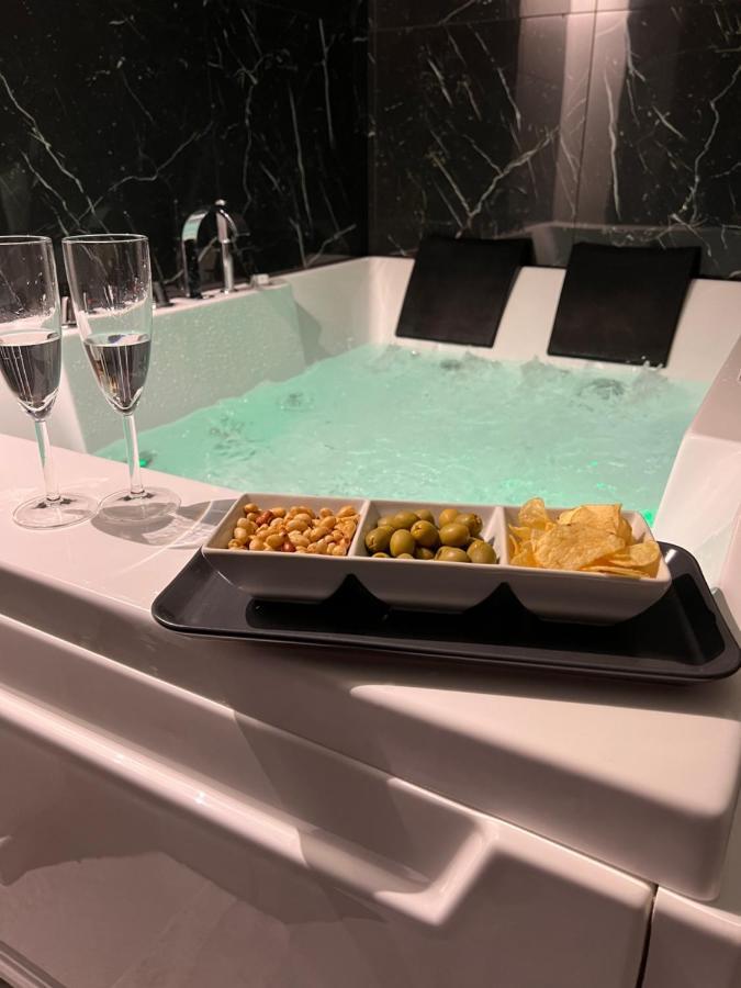 Real Suite Spa Palermo Eksteriør bilde