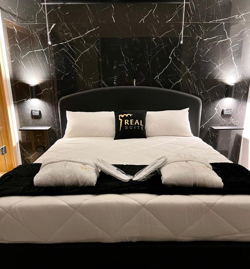 Real Suite Spa Palermo Eksteriør bilde
