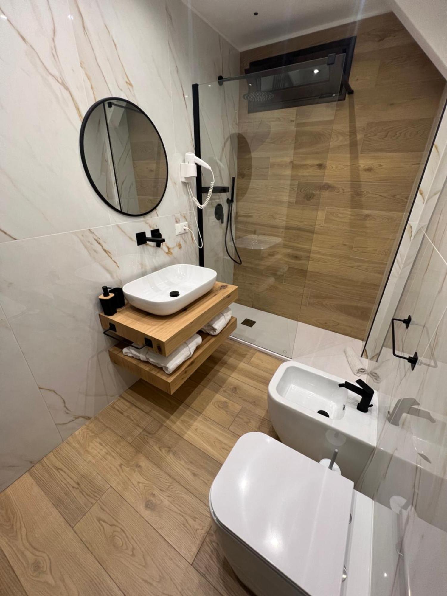 Real Suite Spa Palermo Eksteriør bilde