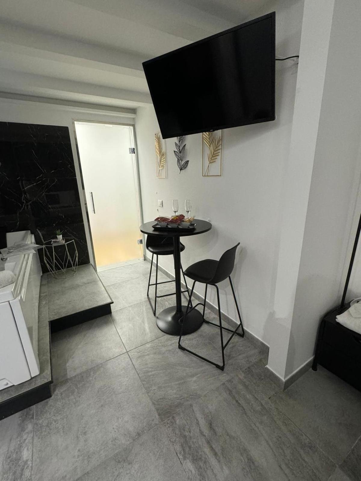 Real Suite Spa Palermo Eksteriør bilde