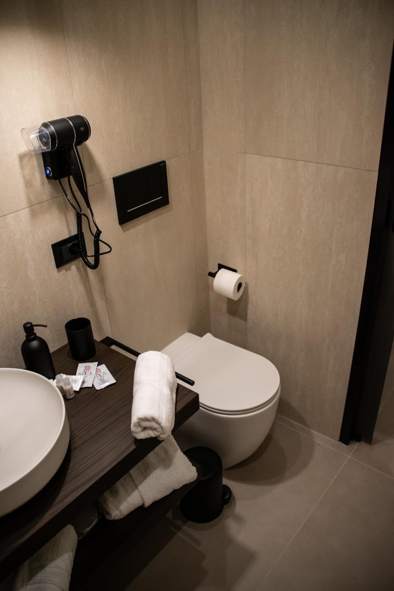 Real Suite Spa Palermo Eksteriør bilde