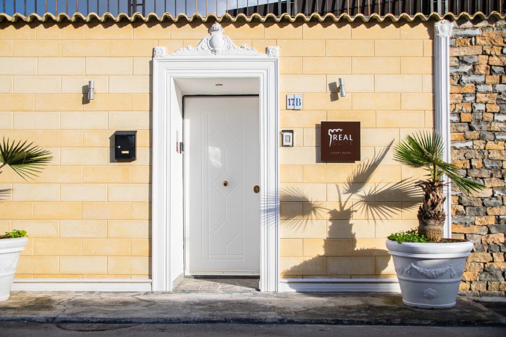 Real Suite Spa Palermo Eksteriør bilde
